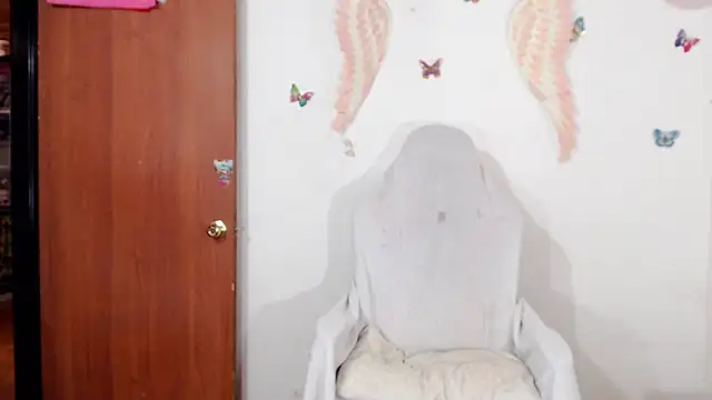 Snapshot of angie_tssex chatting on December 17, 2024, 3:49 pm angie tssex online show from December 17, 2024, 3:49 pm