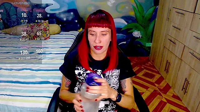 Snapshot of Eimy_lorens chatting on June 21, 2026, 10:51 am Eimy lorens online show from June 21, 2026, 10:51 am