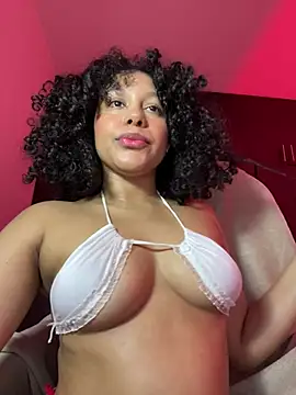 Snapshot of Electric_bae chatting on January 23, 2025, 5:52 pm Electric bae online show from January 23, 2025, 5:52 pm