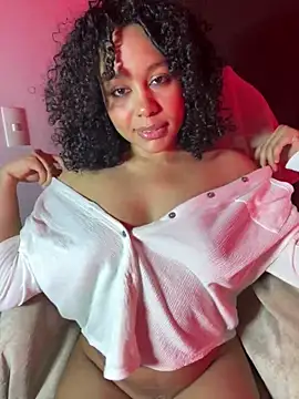 Snapshot of Electric_bae chatting on February 2, 2025, 5:04 pm Electric bae online show from February 2, 2025, 5:04 pm