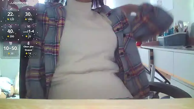 Lovely eye online show from November 27, 2025, 6:59 am