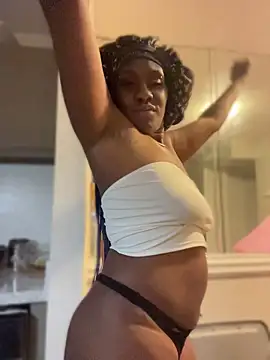Foreignthababyy online show from June 12, 2026, 8:35 am