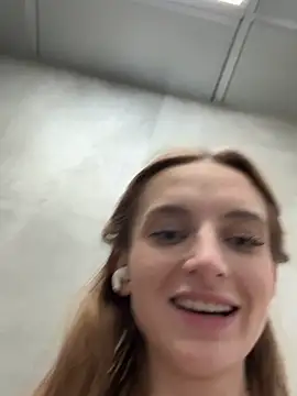 -AngelAri- online show from December 30, 2024, 9:08 pm