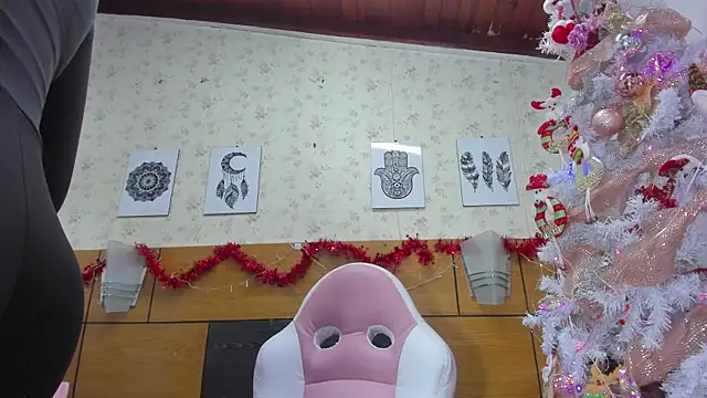 mssburbuja online show from December 21, 2024, 3:14 am