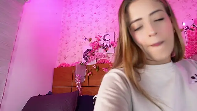 mssburbuja online show from September 20, 2025, 3:29 am