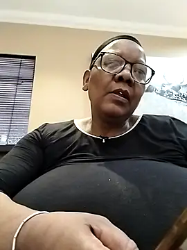 Snapshot of SEXYBOOBSNASS chatting on September 25, 2025, 3:16 pm SEXYBOOBSNASS online show from September 25, 2025, 3:16 pm