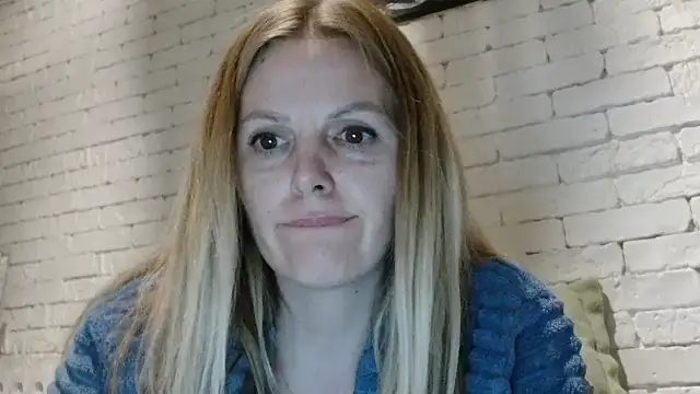 Angel girllovemy online show from November 22, 2025, 4:17 pm