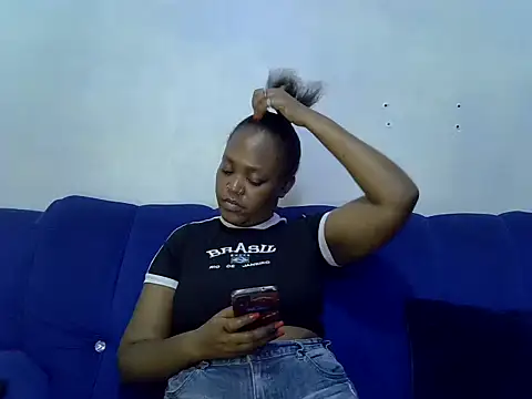 Spice202 online show from October 13, 2025, 8:03 am