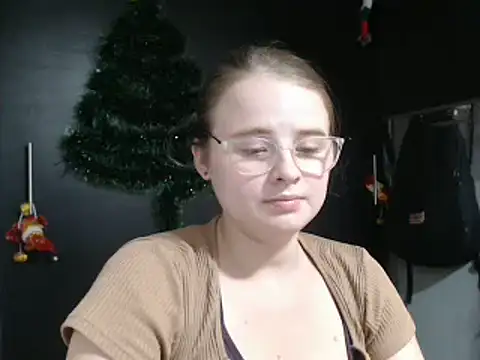 Snapshot of HellenMiyer1111 chatting on December 13, 2024, 10:02 pm HellenMiyer1111 online show from December 13, 2024, 10:02 pm