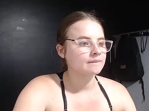 Snapshot of HellenMiyer1111 chatting on January 29, 2025, 11:56 pm HellenMiyer1111 online show from January 29, 2025, 11:56 pm