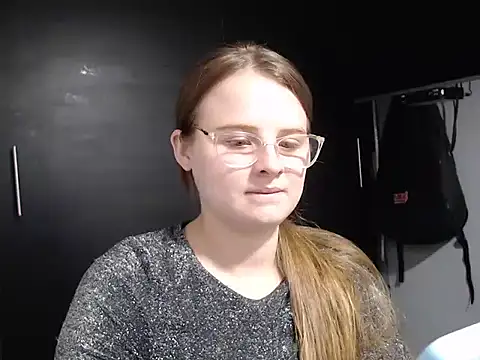 Snapshot of HellenMiyer1111 chatting on February 9, 2025, 11:25 pm HellenMiyer1111 online show from February 9, 2025, 11:25 pm