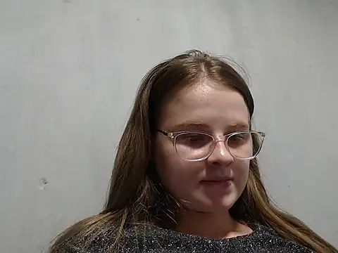 Snapshot of HellenMiyer1111 chatting on February 10, 2025, 2:30 am HellenMiyer1111 online show from February 10, 2025, 2:30 am