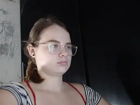 HellenMiyer1111 online show from January 19, 2026, 4:00 pm