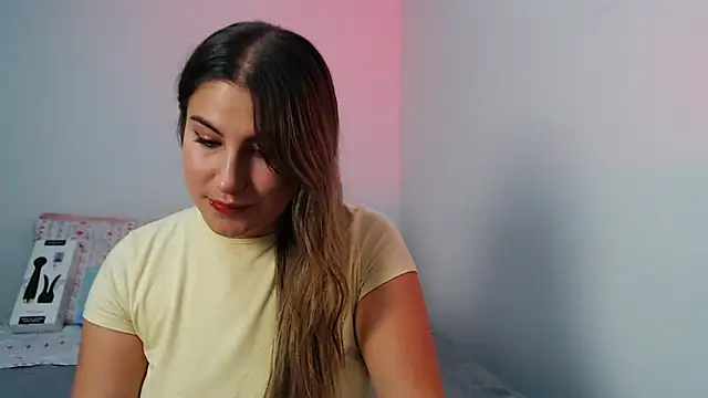 amelie collins online show from January 31, 2025, 2:37 am