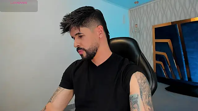 Petesevans online show from November 21, 2025, 11:14 pm