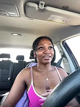 mochamimi online show from March 10, 2026, 4:34 pm