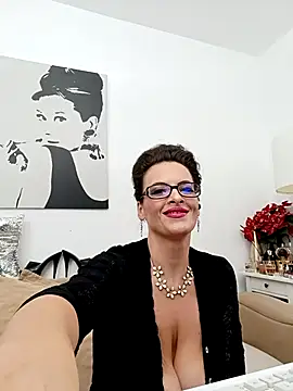 RebeccaNoble online show from November 16, 2025, 5:18 pm