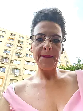 Snapshot of RebeccaNoble chatting on June 30, 2026, 2:51 pm RebeccaNoble online show from June 30, 2026, 2:51 pm