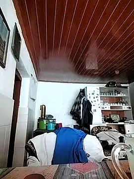 ADRIAN ADI40 online show from March 10, 2025, 12:26 pm