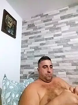 ADRIAN ADI40 online show from November 25, 2025, 3:23 pm