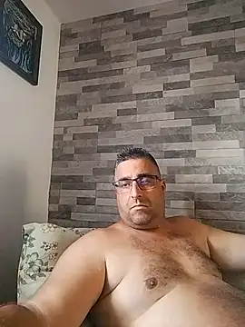 ADRIAN ADI40 online show from May 20, 2026, 12:11 pm