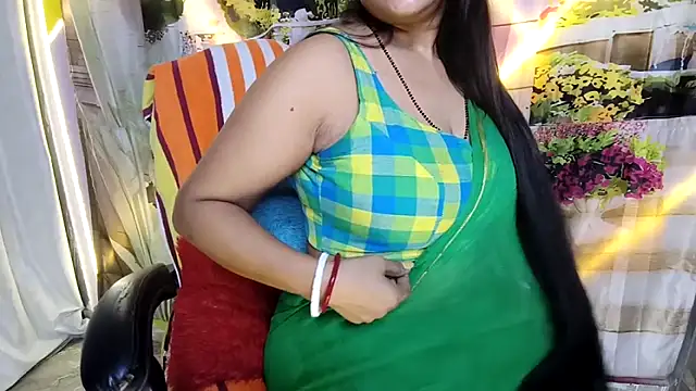 Snapshot of MAN-MOHINI-21 chatting on October 24, 2025, 5:09 pm MAN-MOHINI-21 online show from October 24, 2025, 5:09 pm