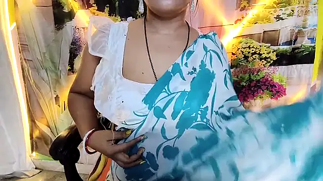 Snapshot of MAN-MOHINI-21 chatting on October 25, 2025, 4:46 pm MAN-MOHINI-21 online show from October 25, 2025, 4:46 pm