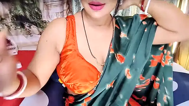 Snapshot of MAN-MOHINI-21 chatting on November 5, 2025, 4:51 pm MAN-MOHINI-21 online show from November 5, 2025, 4:51 pm