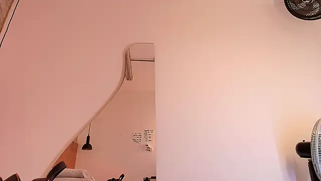 Snapshot of indi_catalina chatting on November 11, 2025, 12:27 pm indi catalina online show from November 11, 2025, 12:27 pm