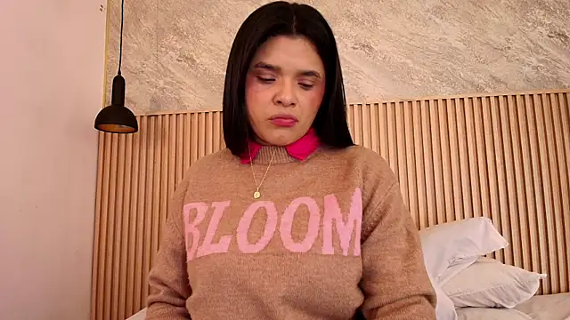 Snapshot of indi_catalina chatting on November 14, 2025, 12:59 pm indi catalina online show from November 14, 2025, 12:59 pm