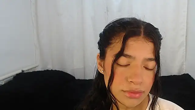 Liz Galactic online show from December 15, 2024, 6:59 pm