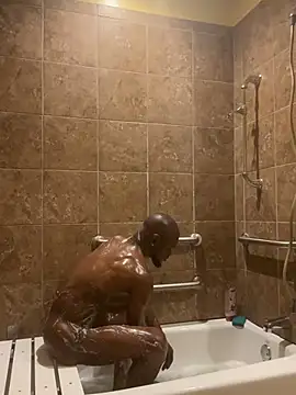 Maculine Stayr online show from March 4, 2025, 9:00 pm