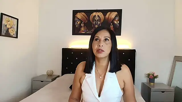 Shanon mature online show from June 29, 2026, 7:25 pm