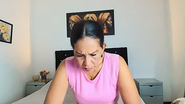 Shanon mature online show from July 25, 2026, 7:00 pm
