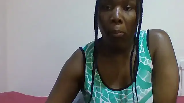 sweetelle09 online show from October 15, 2025, 7:25 pm