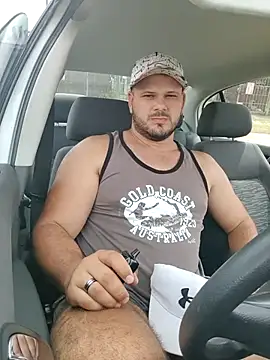 horsecockx online show from February 23, 2026, 12:46 pm