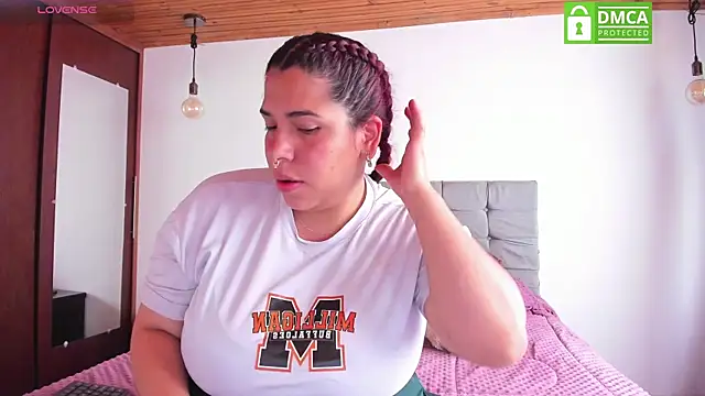 kaaq2 online show from March 26, 2026, 8:47 pm