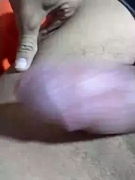 Lachuchaenlacara1988 online show from December 30, 2024, 12:32 am