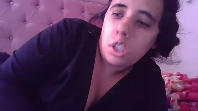 Snapshot of annarose19 chatting on February 11, 2026, 5:40 pm annarose19 online show from February 11, 2026, 5:40 pm