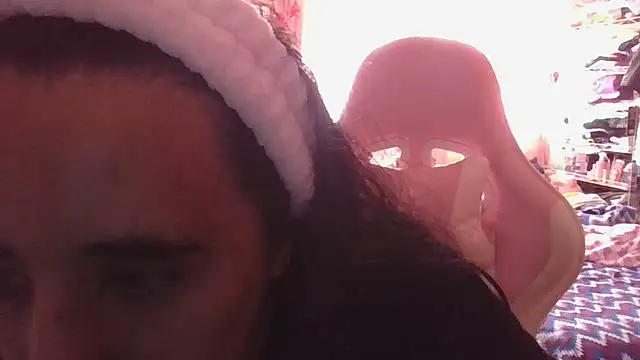 Snapshot of annarose19 chatting on February 25, 2026, 7:45 pm annarose19 online show from February 25, 2026, 7:45 pm