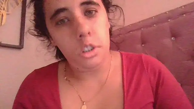 Snapshot of annarose19 chatting on March 2, 2026, 6:15 pm annarose19 online show from March 2, 2026, 6:15 pm