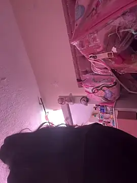 annarose19 online show from April 9, 2026, 5:07 pm