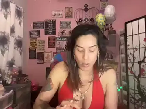 latinacubana online show from December 28, 2024, 7:55 am