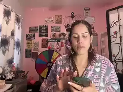 latinacubana online show from January 22, 2025, 10:26 pm