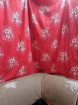 Zuli Kiska online show from March 8, 2025, 9:18 pm