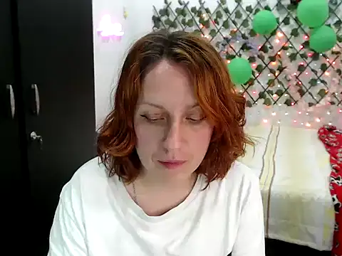 Snapshot of kittykalor09 chatting on March 22, 2026, 3:21 am kittykalor09 online show from March 22, 2026, 3:21 am