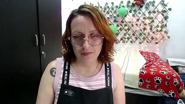 Snapshot of kittykalor09 chatting on March 24, 2026, 11:32 pm kittykalor09 online show from March 24, 2026, 11:32 pm