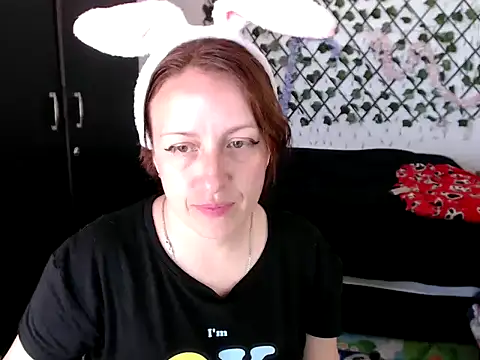 Snapshot of kittykalor09 chatting on April 5, 2026, 4:37 pm kittykalor09 online show from April 5, 2026, 4:37 pm