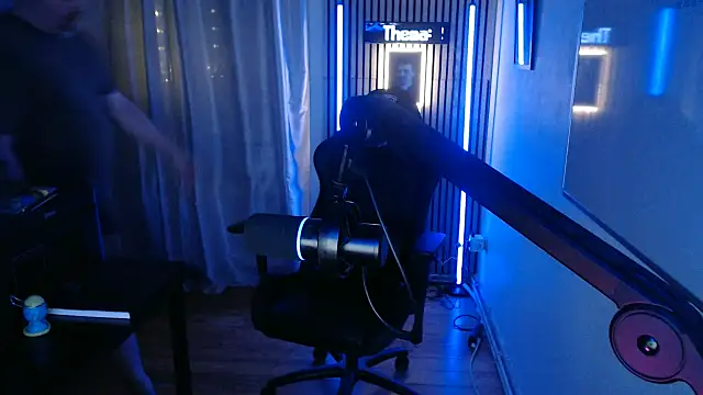 Snapshot of DerPornoPete chatting on December 3, 2025, 11:25 pm DerPornoPete online show from December 3, 2025, 11:25 pm