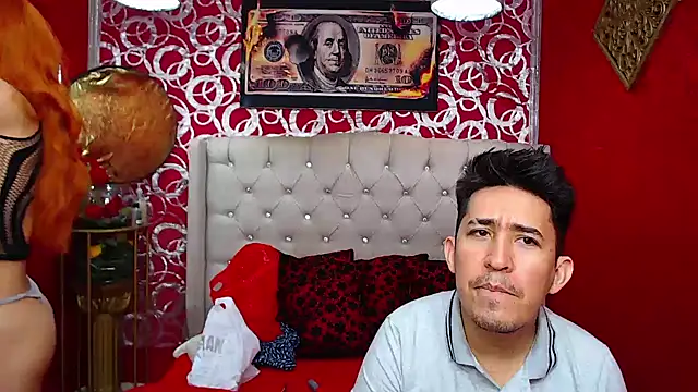 Snapshot of shannentrans chatting on November 25, 2025, 12:10 am shannentrans online show from November 25, 2025, 12:10 am